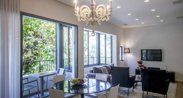 Restful 2BR in Motskin 3 by HolyGuest