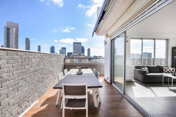 Beautiful 3BR Penthouse in Brenner 1 by HolyGuest