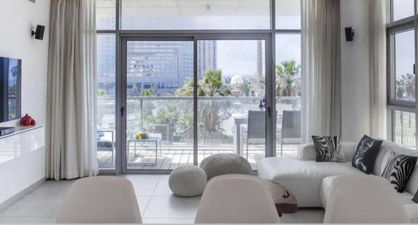 Pleasant 3BR in Carmelit 9 by HolyGuest