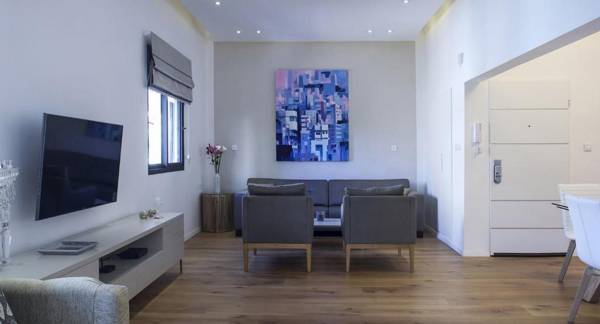Serene 2BR in Dizengoff Square by HolyGuest