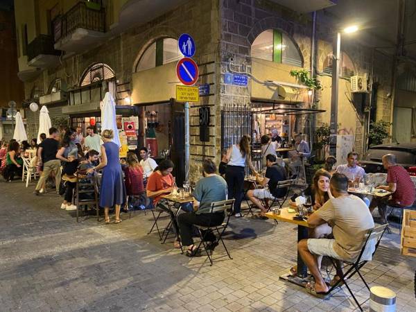 DeBlox living - Alhambra Apartments