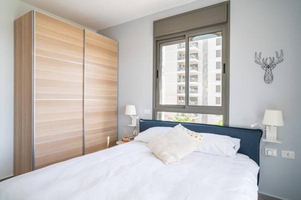 Stunning 4-bedroom Apartment Next to Achziv Beach