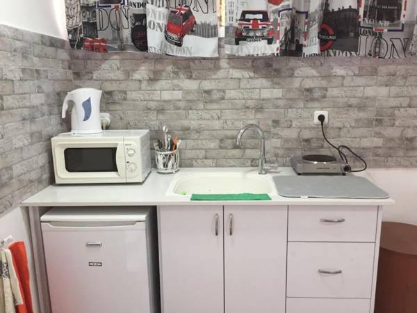 The Rosen's studio Place
