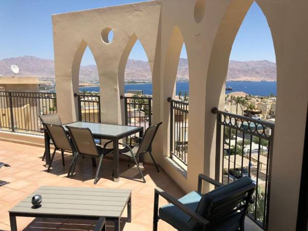 Sea View Coral Suite