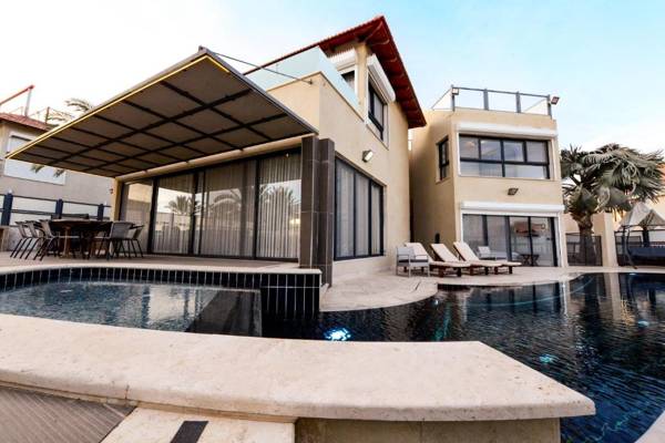 Villa Daniela heated pool וילה דניאלה בריכה מחוממת