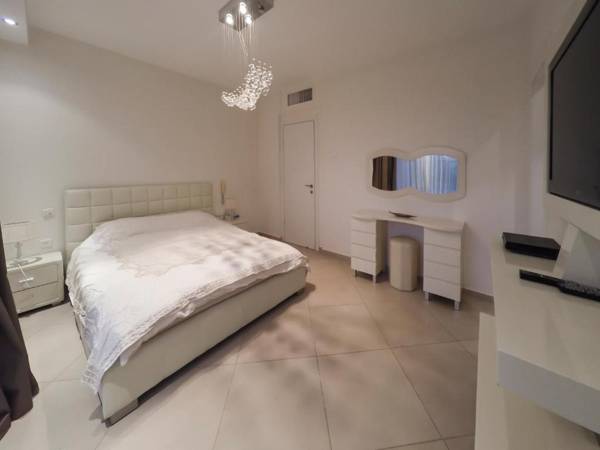 Beautiful Golf Residence Eilat