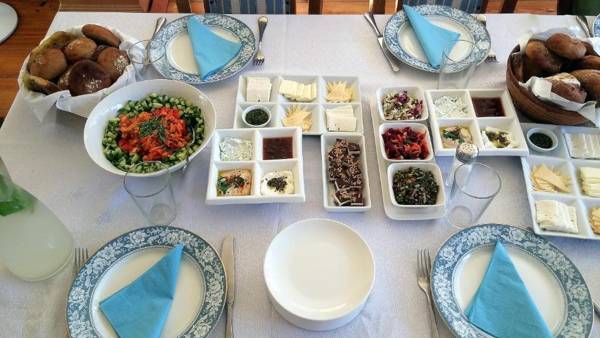 Ha'Seuda Ha'Achrona Suites