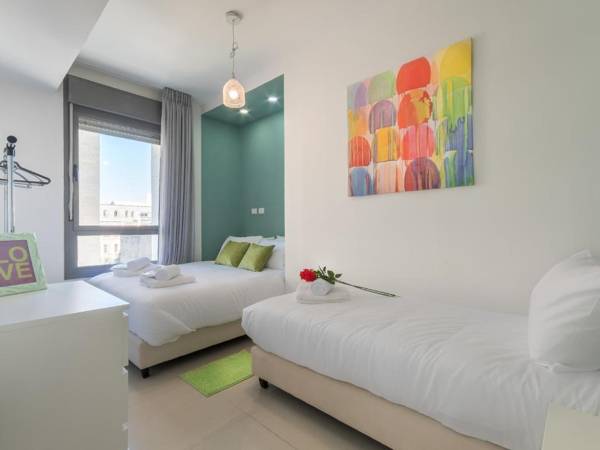 Full Option 7 people