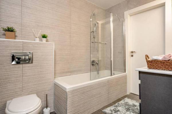 Luxurious flat in residential area