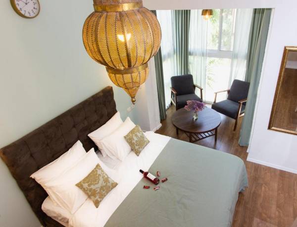 "80 JAFFA ST" Down town Main Market "Mahne yehuda" super prime location jerusalem