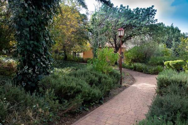 Mantur West Galilee by Selina