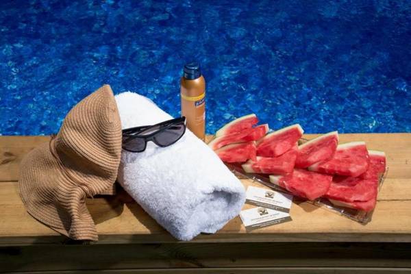 Talia Cabin Guest & Spa