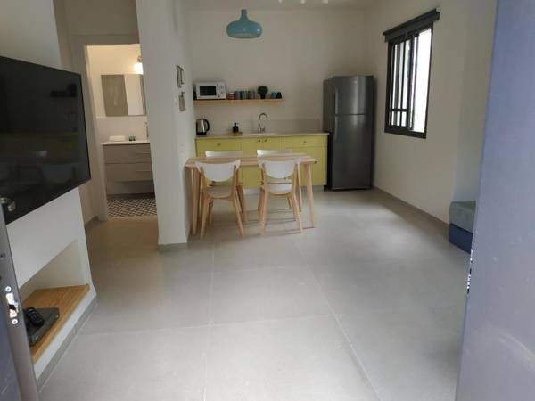 Kurlender Guest House