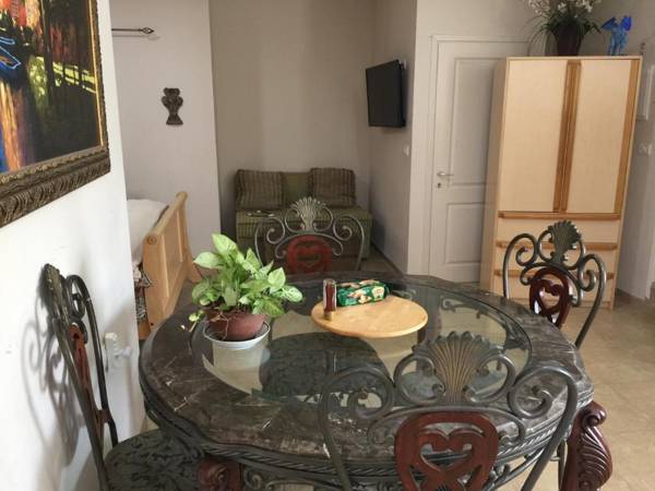 Rave's Accommodation