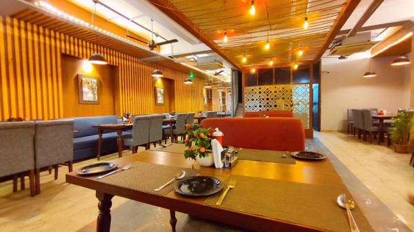 Hotel Mahesh by ShriGo Hotels