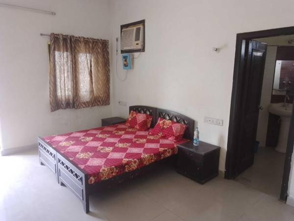 SPOT ON 92411 Mayuri Farm House