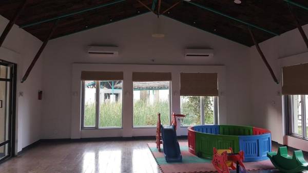 Trees N Tigers Luxury Wildlife Lodge