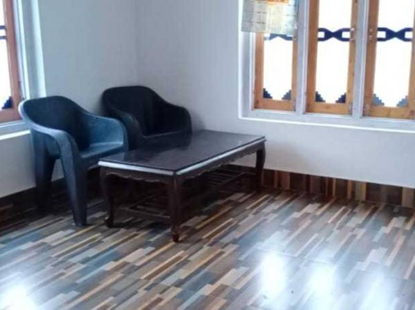 POP HOME 92343 Navya Homestay