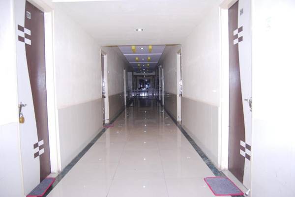 Hotel Yog Palace Shirdi