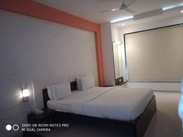 Hotel G-Square - Shirdi