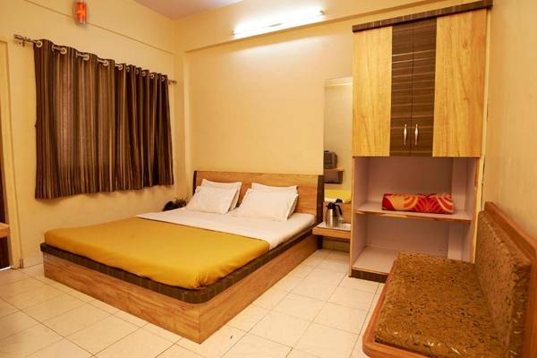 Hotel Saideep Villas Shirdi