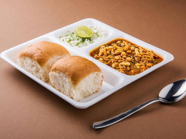 SPOT ON 84539 Hotel Sai Sanket