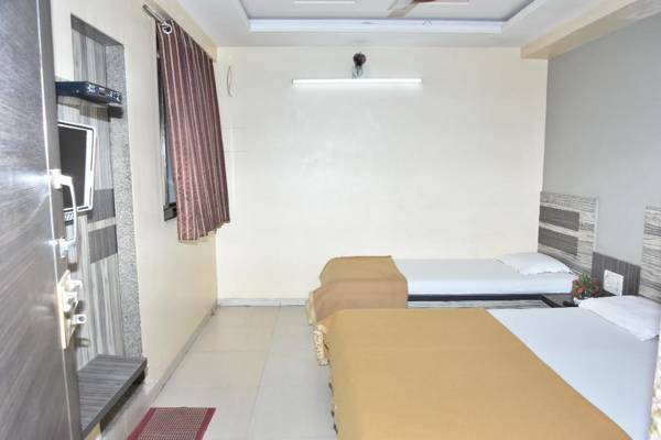 Suraj Budget HOtel