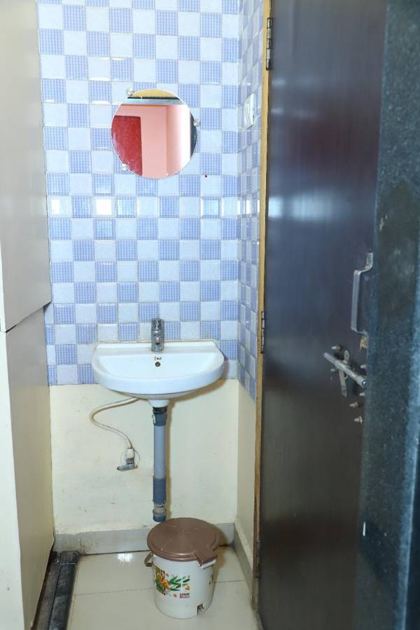 Sai Madhavi Palace Hotel