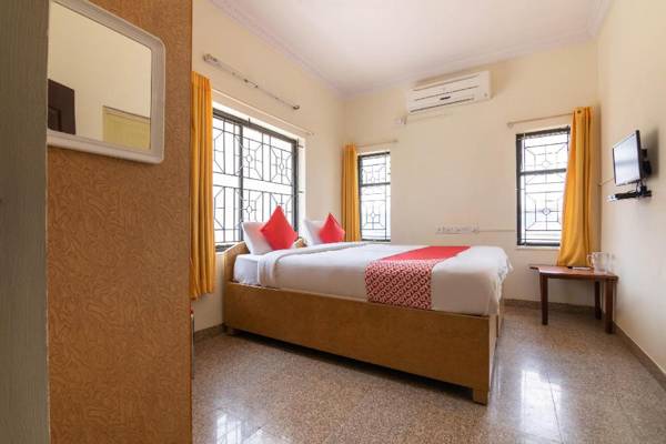 OYO 10242 Hotel Shelton Suites