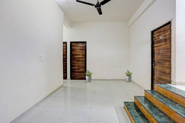 Collection O 91970 Vrindavan Resort