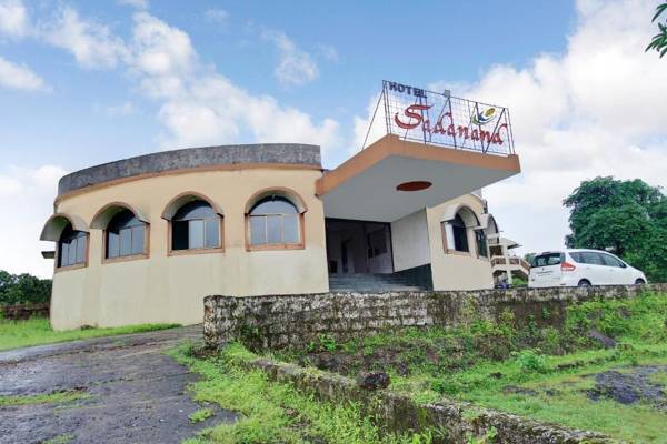 SPOT ON 49075 Hotel Sadanand