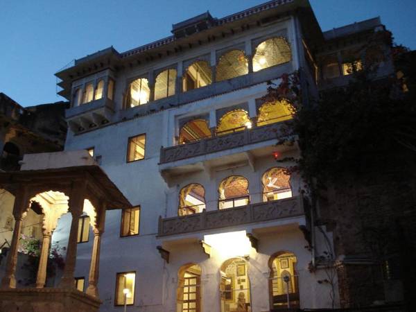 Haveli Braj Bhushanjee Heritage Hotel