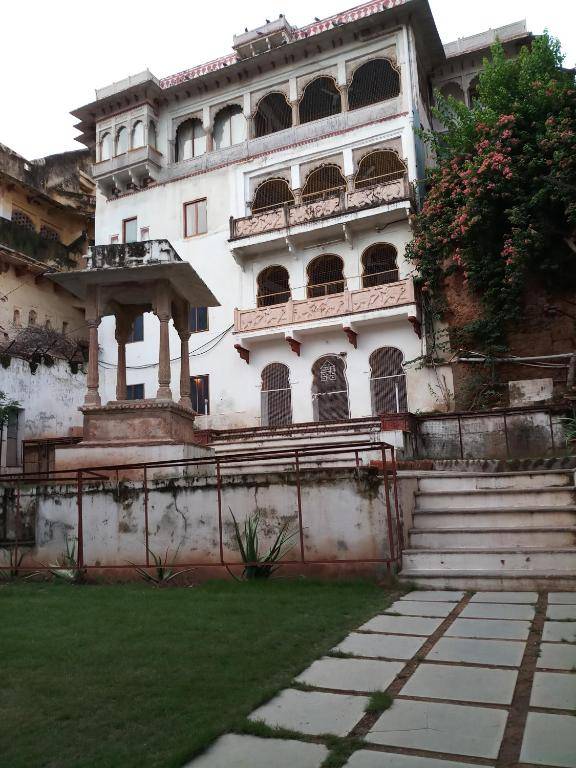 Haveli Braj Bhushanjee Heritage Hotel