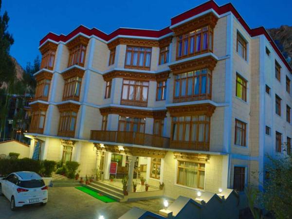 Hotel The Palace Ladakh
