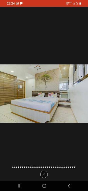 Hotel Falcon By WB Inn