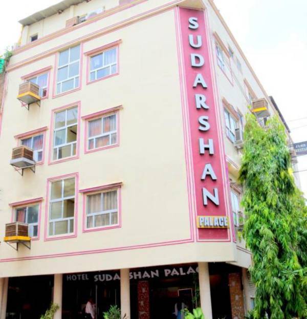 hotel sudarshan palace