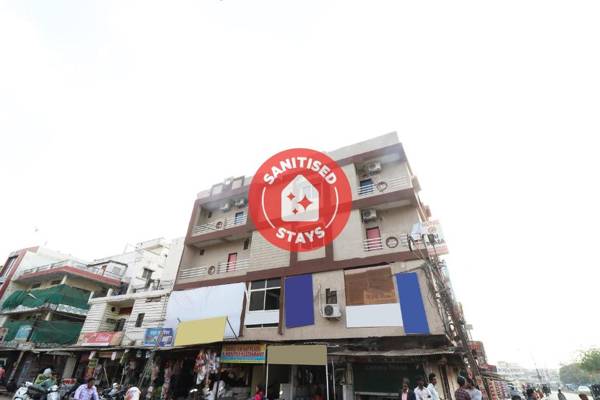 SPOT ON 27004 Hotel Om Sai Plaza