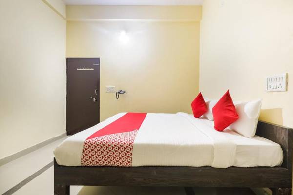 OYO Flagship 45906 Hotel Ashutosh