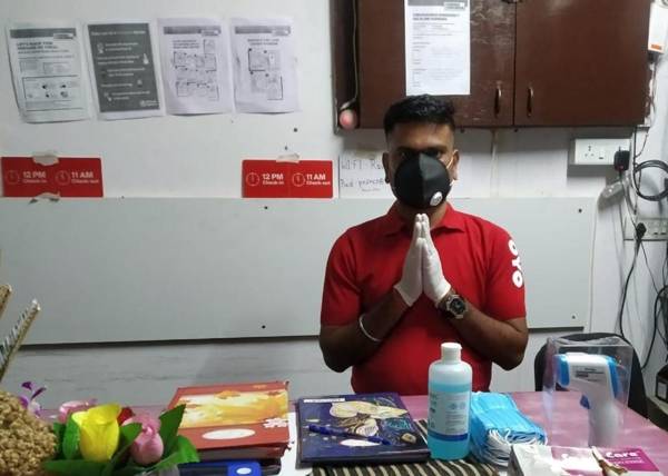 OYO 28691 Hotel Golden Star