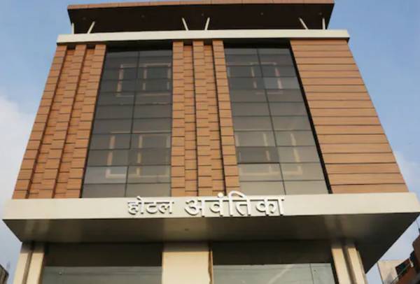 Hotel Avantika By MMR
