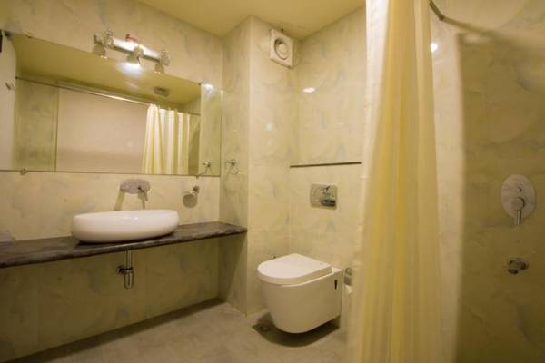 Hotel Mittal Avenue & Paradise