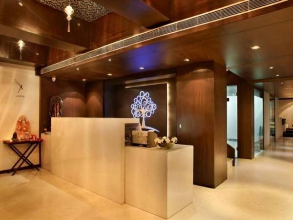 Hotel The Golden Oak Raipur