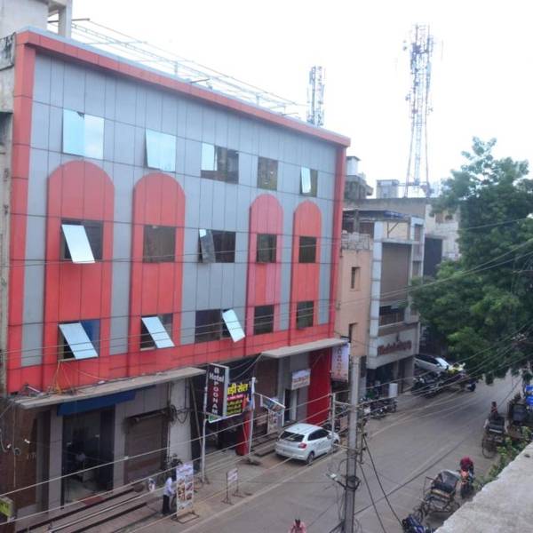 Hotel Poonam