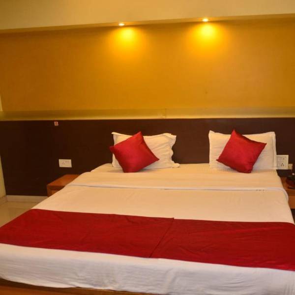 Hotel Poonam