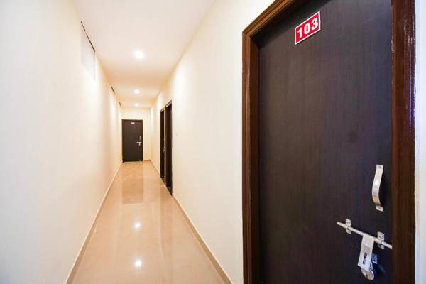 OYO Flagship 45586 Hotel Airport Inn
