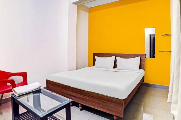 SPOT ON 83320 Hotel Convivial Stay