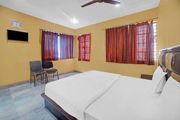 OYO Flagship 85517 Hotel Sheetal Lake View