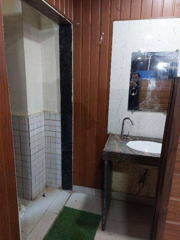 OYO 84830 Jaiswal Dhaba