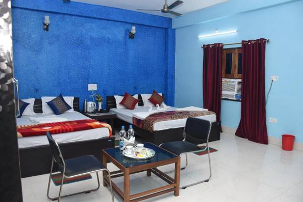 Hotel Anand LOK