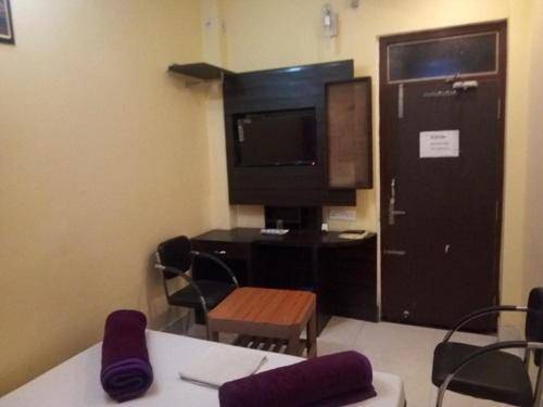 Ashoka Grand By WB Inn